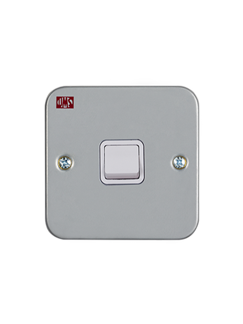 ums 10a 1 gang 1 way switch metal clad yellow dolly UMS 10A 1 Gang 1 Way Switch Metal Clad Yellow Dolly